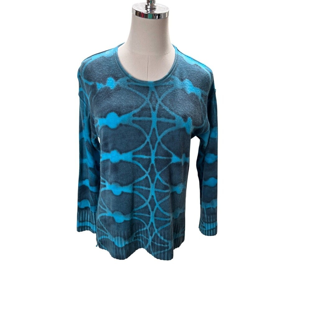 Match Top Women's Size 1 Small Blue Geometric 100% Merino Long Sleeve